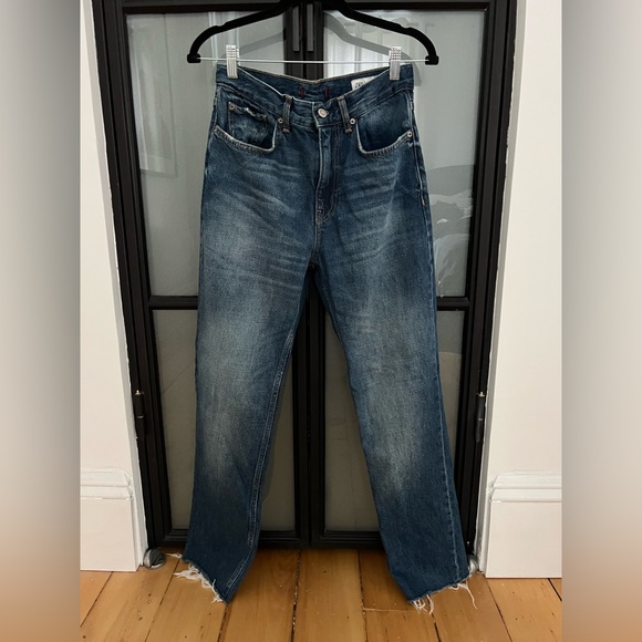 ZARA WOMAN ZW COLLECTION BLUE MID-RISE SLIM JEANS - Picture 1 of 15
